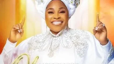 Tope Alabi – Ko S’alagbara